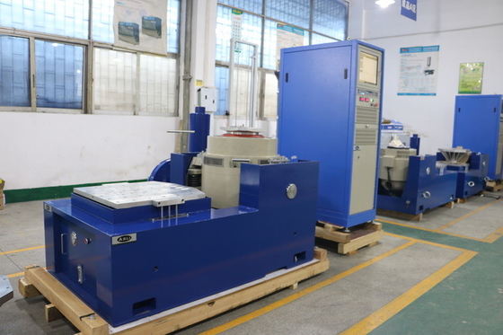 دستگاه لرزش گیر فرکانس بالا 30KN با استاندارد MIL-STD-810G