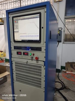 کنترل کامپیوتری باتری الکترومغناطیسی و میز آزمایش لرزش برای خودرو