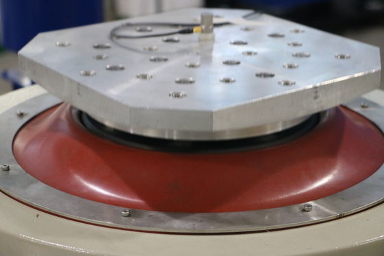 لرزاننده ارتعاشی الکترودینامیکی با فرکانس بالا عمودی برای تست ارتعاش پلاستیک