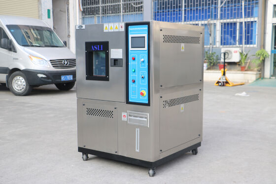 اتاق کوچک با دمای ثابت و رطوبت