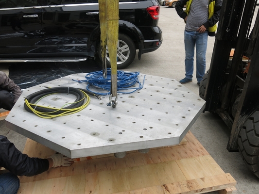 دستگاه تست ارتعاش 10KN ، سیستم های میز لرزشی 1.8m / S